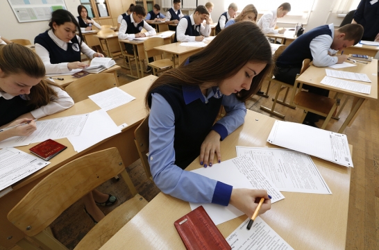 В Москве итоговое сочинение в дополнительный срок написали более 3,5 тысяч школьников 