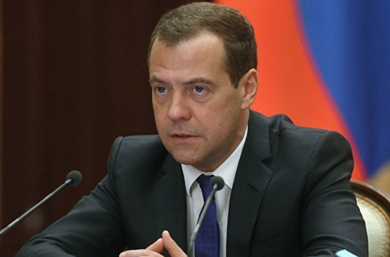 Дмитрий Медведев поздравил педагогов с Днем учителя 