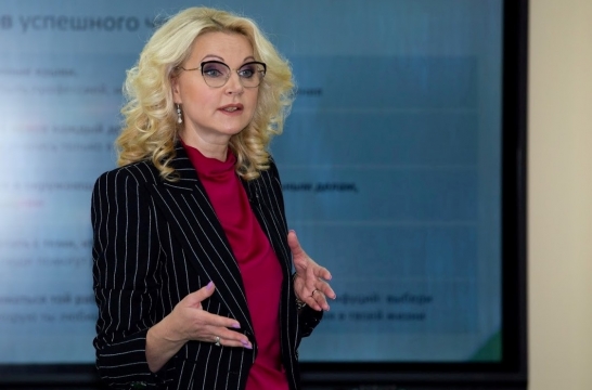 Татьяна Голикова объяснила причины сокращения числа вузов в России 