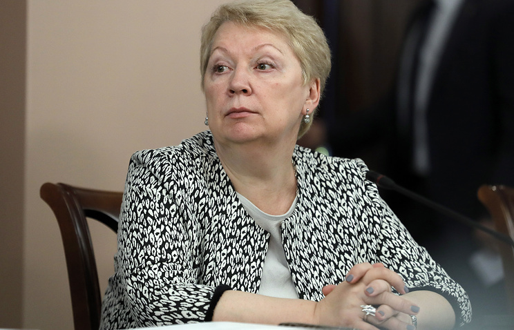 Васильева сообщила, что средняя зарплата учителей составляет 33,2 тыс. рублей
