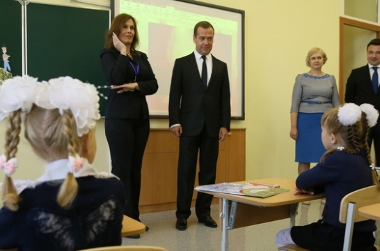 Дмитрий Медведев посетил среднюю школу №34 в Подольске
