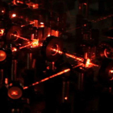 Лазер охлаждает молекулы