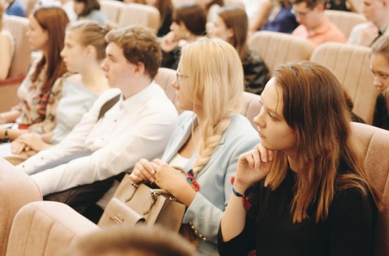 Во всех федеральных округах РФ прошли окружные форумы ученического самоуправления