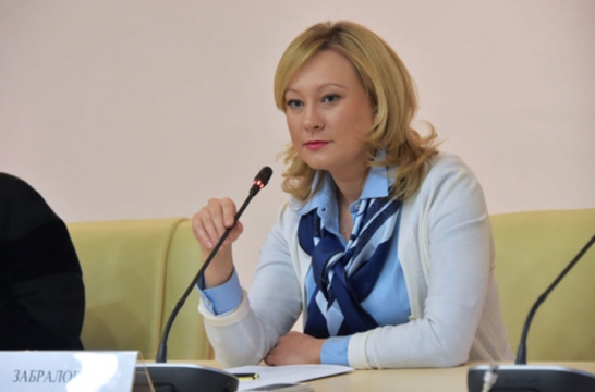 В Подмосковье именные губернаторские стипендии получили 2 тысячи детей и подростков – Забралова 