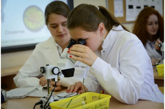 Все российские школы должны иметь хорошие лаборатории – Васильева