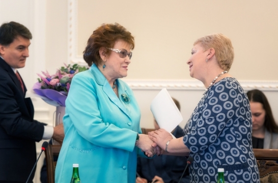 Ольга Васильева награждена Почетной грамотой Российской академии образования 